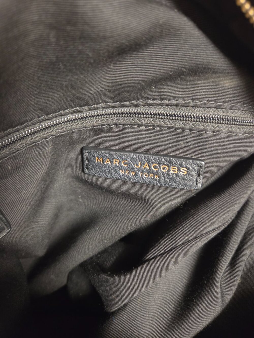 Leather Mark Jacob bag . - Picture 3 of 3